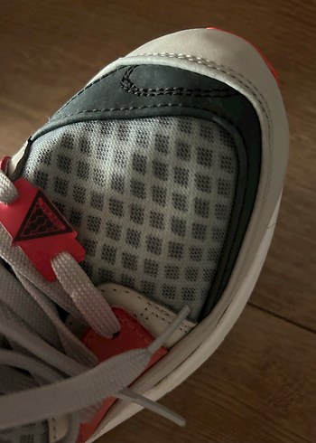 Puma Kadın Pembe Gri Bağcıklı Spor Ayakkabı - Görsel 2