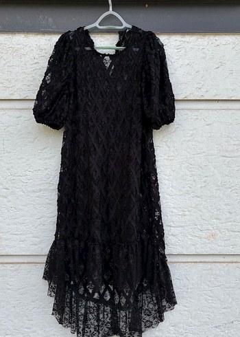 Zara Dantel Detaylı Asimetrik Elbise M - Görsel 3