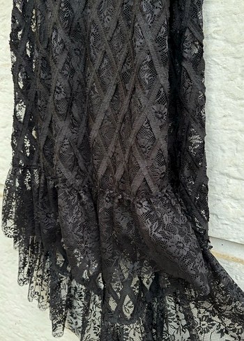 Zara Dantel Detaylı Asimetrik Elbise M - Görsel 6