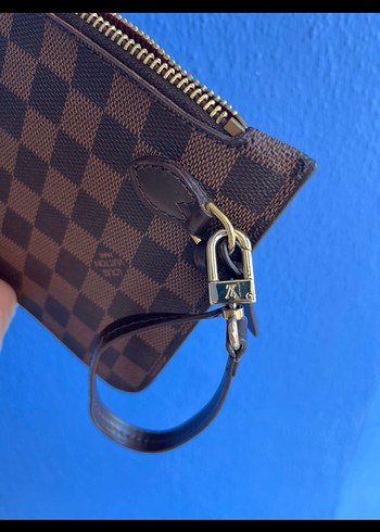 Louis Vuitton Kahverengi Kareli Deri Kadın Portföy Çanta