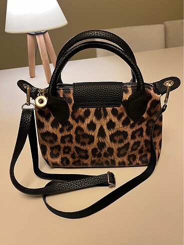 Diğer Leoparlı mini çanta