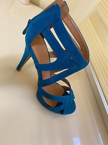 37 Beden mavi Renk Derimod topuklu ayakkabı süet