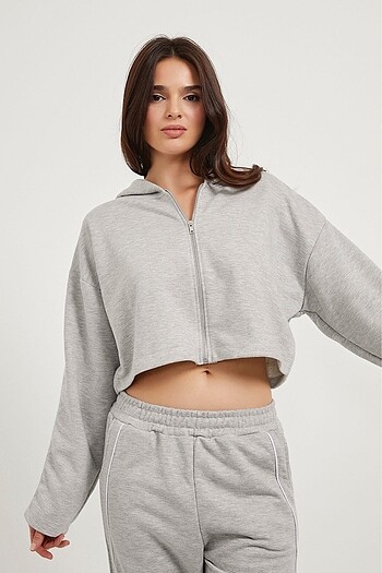 Sweatshirt kapüşonlu