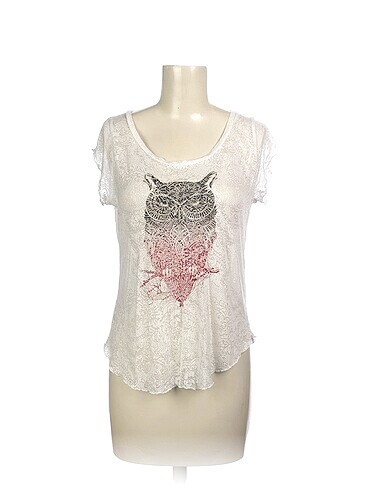 PreLoved T-shirt %70 İndirimli.