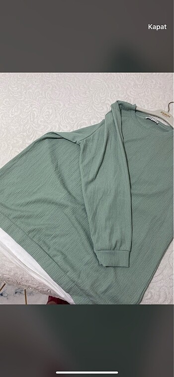 sweetshirt