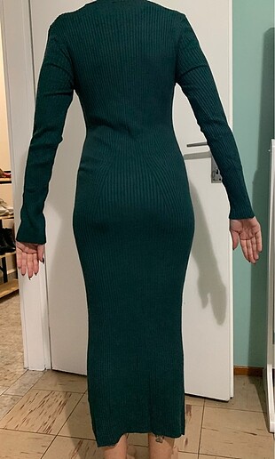 36 Beden yeşil Renk İpekyol elbise beden 36