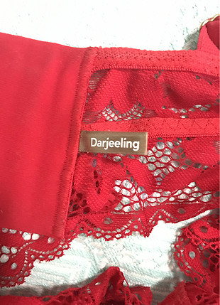 32 Beden kırmızı Renk Darjeeling sütyen 