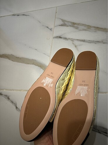 Nine West Nine West Gold Siyah Babet