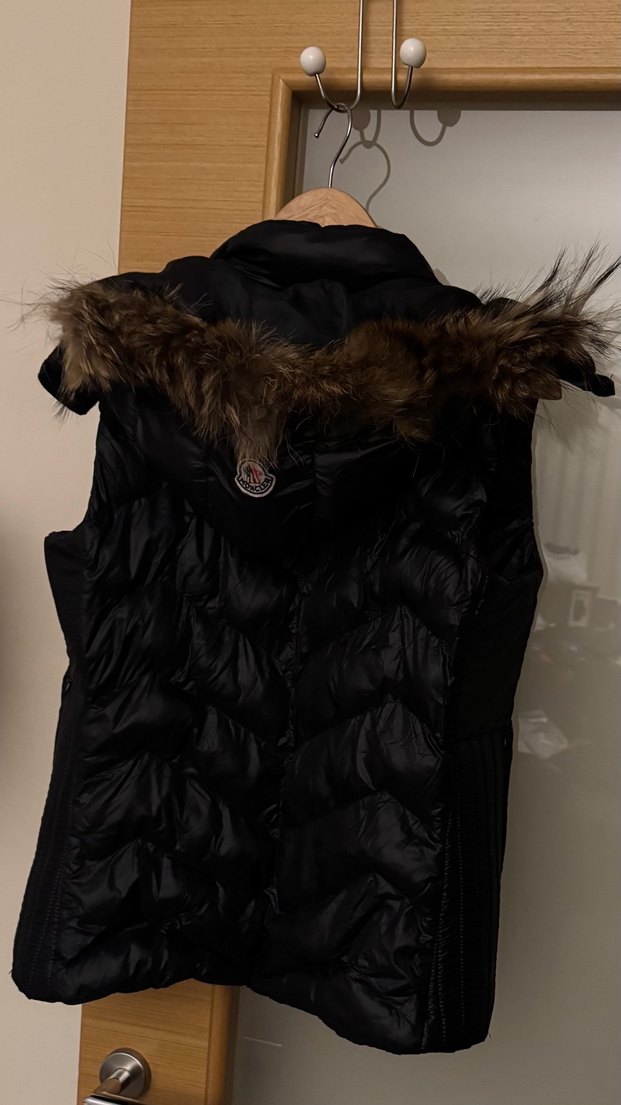 Moncler yelek - Görsel 2