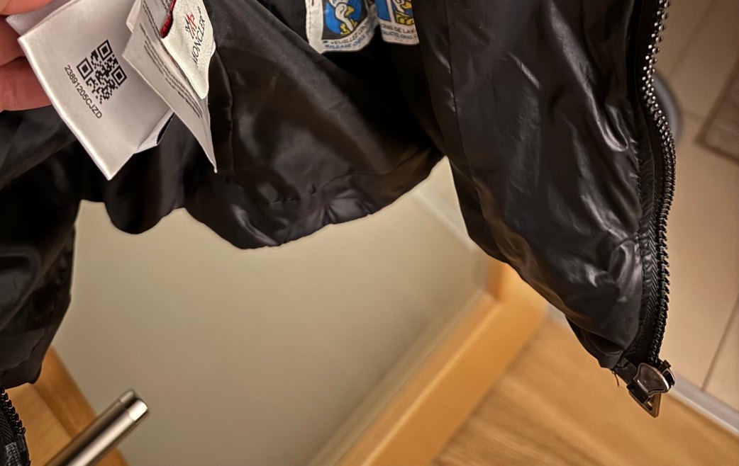 Moncler yelek - Görsel 3