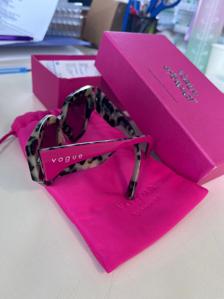 Vogue Kadın Güneş Gözlüğü - Görsel 3