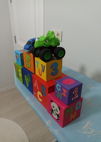 15 PARÇA Renkli Eğitici Bloklar ve Araç Seti - Görsel 16