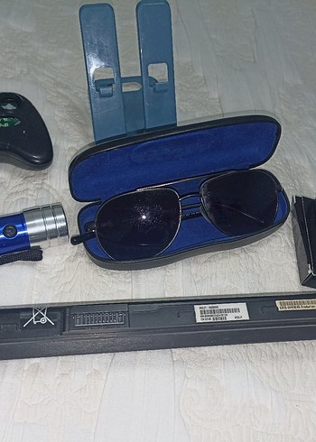 İNFİNİTY GÖZLÜK, EL FENERİ, ASUS BATARYA, SİGARA TABAKASI - Görsel 8