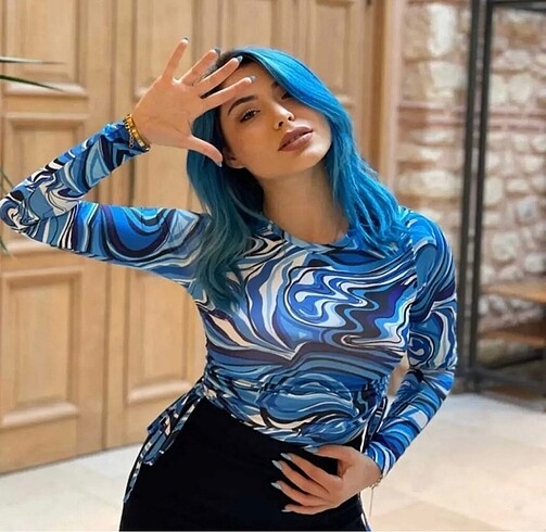 Saks mavisi bluz