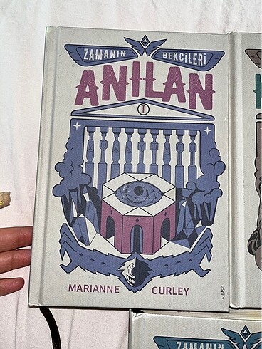  Zamanın bekçileri üçlemesi