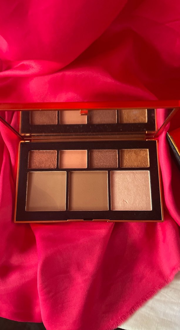 NARS Kırmızı Göz Farı Paleti - Görsel 2