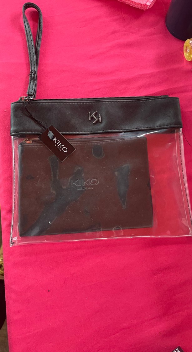 Kiko Milano Siyah Deri Fermuarlı Makyaj Çantası - Görsel 2