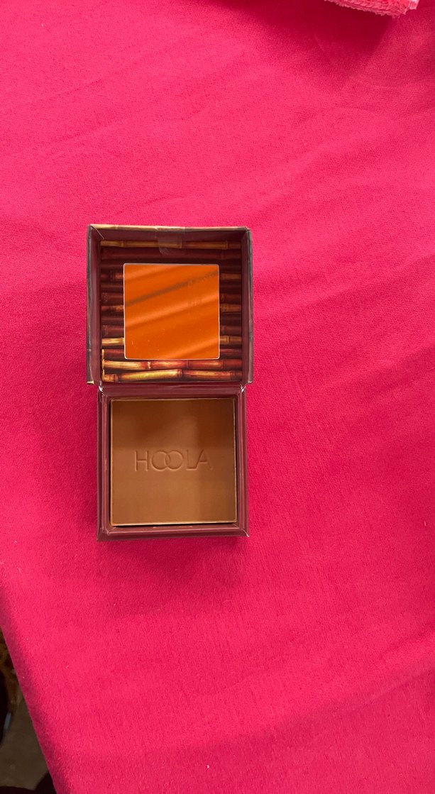 Benefit Hoola Allık 8g Burgundy - Görsel 2