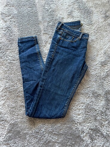 Mango jean