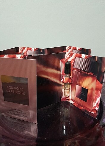 Tom fort sample parfum 1.5 ml