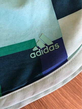 Adidas deniz şortu