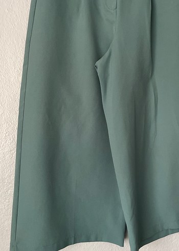 Kadın Yeşil Midi Salaş Kumaş Pantolon - Görsel 4