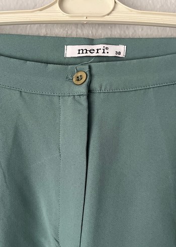 Kadın Yeşil Midi Salaş Kumaş Pantolon - Görsel 3