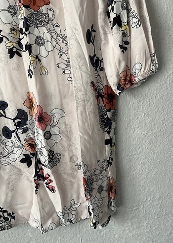 Bohem Çiçek Desenli V Yaka Uzun Kollu Tunik - Görsel 2