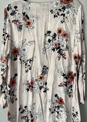 Bohem Çiçek Desenli V Yaka Uzun Kollu Tunik - Görsel 4