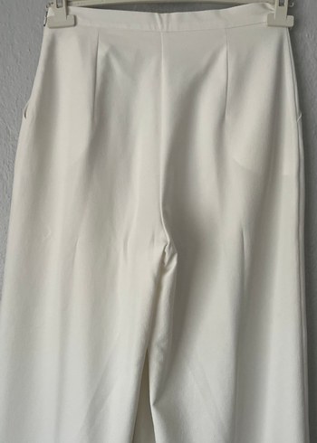 Kadın Beyaz Pilili Uzun Kumaş Pantolon - Görsel 6
