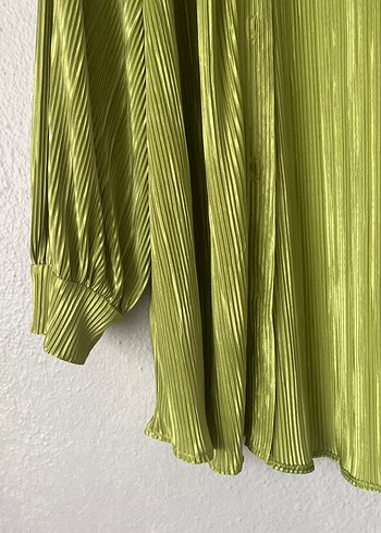 Yeşil Pileli Uzun Kollu Gömlek Pantolon Takım - Görsel 4