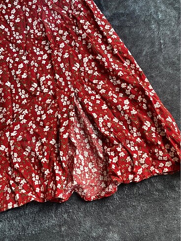 çiçek desenli elbise - Görsel 3