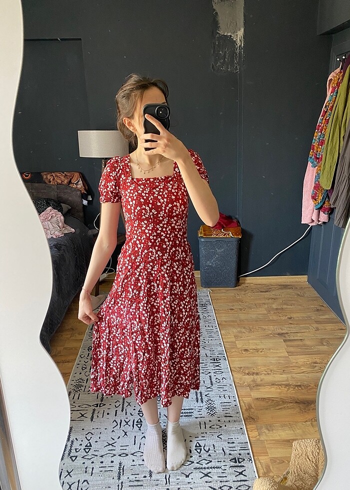 çiçek desenli elbise - Görsel 4