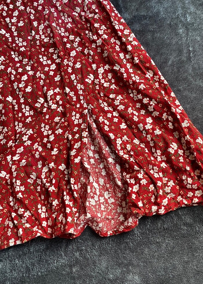 çiçek desenli elbise - Görsel 3