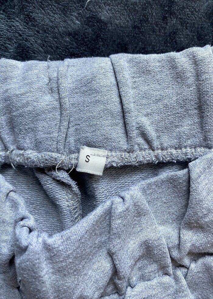 gri şort - Görsel 2