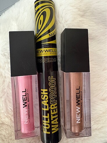 Maskara ve gloss