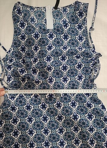 l Beden Desenli mavi elbise H&M