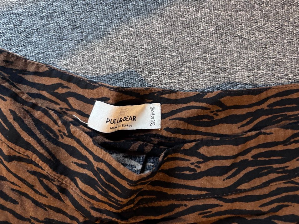 Pull&Bear Zebra Desenli Şort Etek - Görsel 3