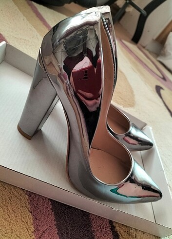 Stiletto kalin topuklu ayakkabi 