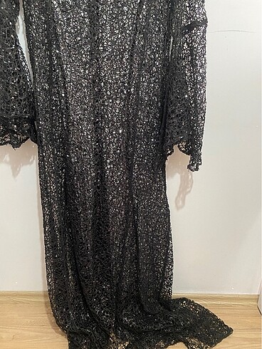 Uzun Pullu Abiye - Görsel 3