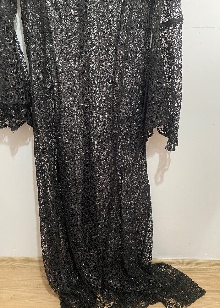 Uzun Pullu Abiye - Görsel 3