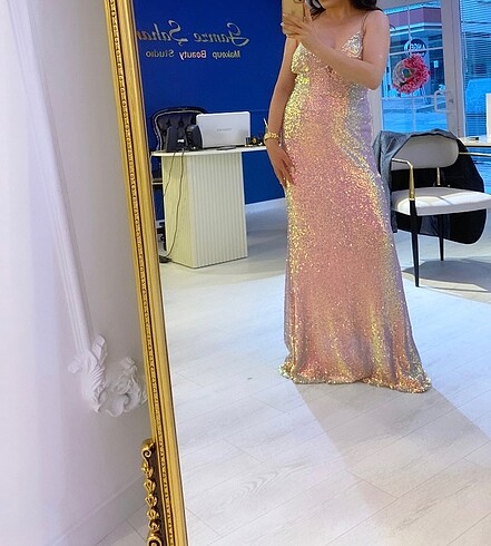 38 Beden Oleg cassini abiye