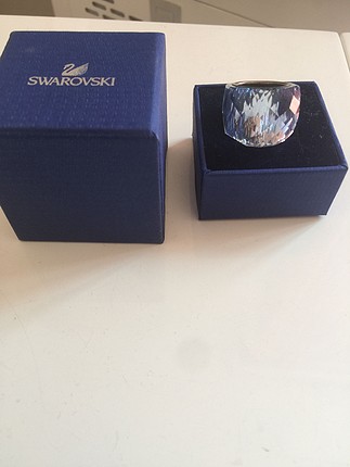 swarovski Nirvana şeffaf 52 no yüzük