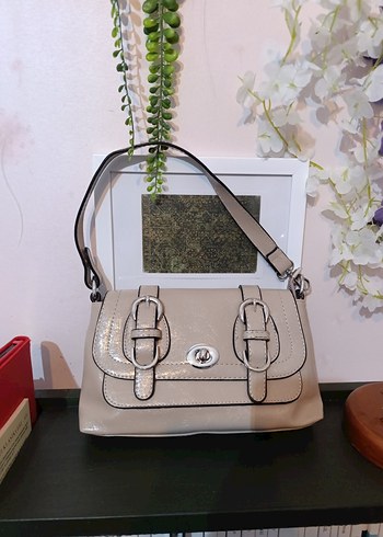 Accessory Collective Bej Deri Kadin Canta Tokali Modern Klasik