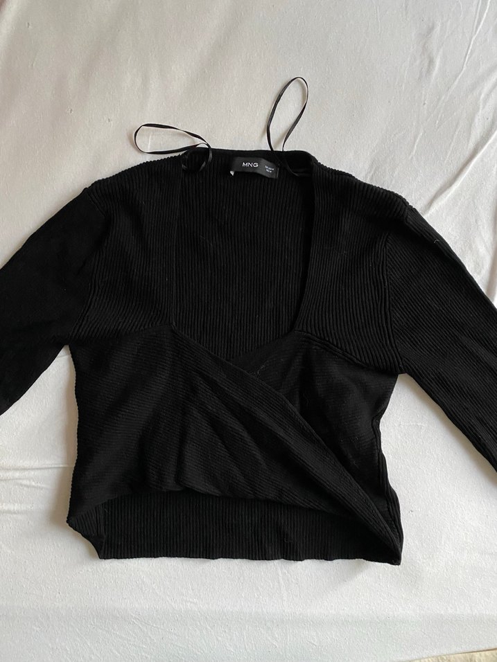 Siyah İnce Askılı Kısa Triko - Görsel 2