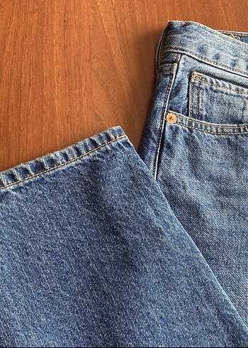 Düğmeli MNG Kadın Mavi Denim Jean - Görsel 4