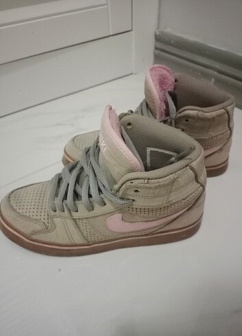 Nike spor ayakkabi