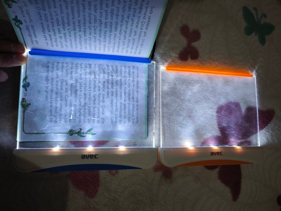 Mavi Avec Işıklı kitap okuma ışığı 2 adet - Görsel 3