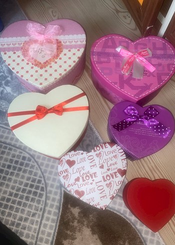 Renkli Kalp Şekilli Hediye Kutuları - Görsel 4