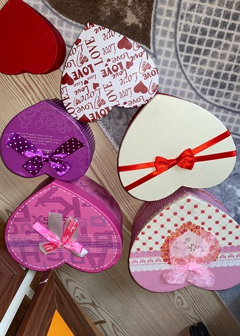 Renkli Kalp Şekilli Hediye Kutuları - Görsel 3